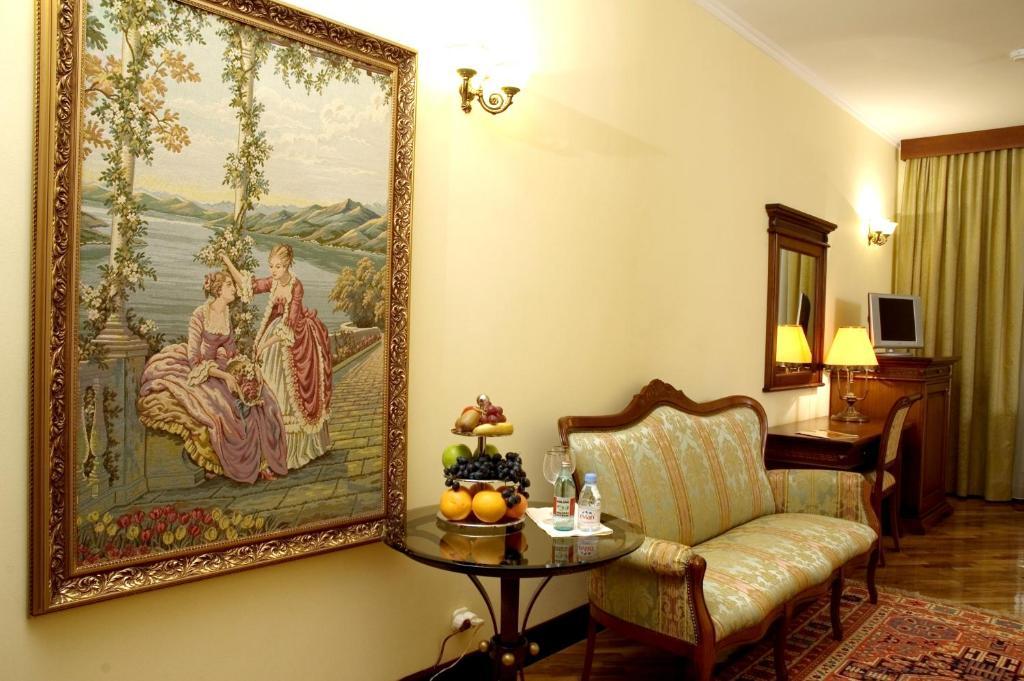 Optima Collection Dnipro Hotel Ruang foto