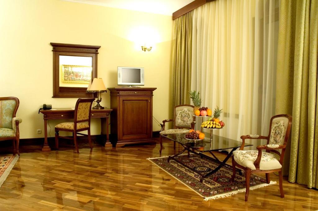 Optima Collection Dnipro Hotel Ruang foto