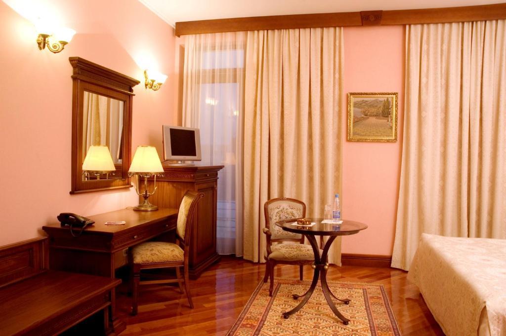 Optima Collection Dnipro Hotel Ruang foto